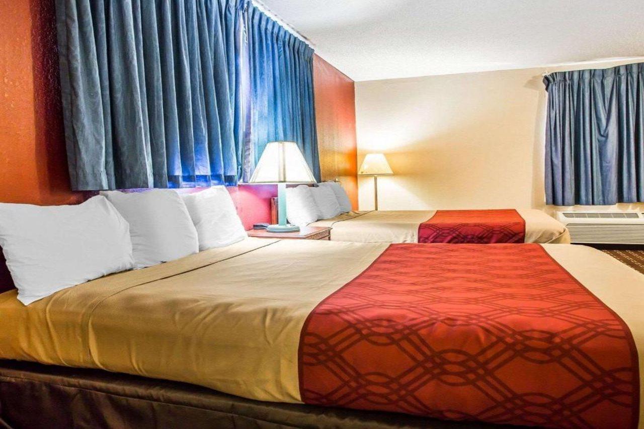 Rodeway Inn Montpelier Buitenkant foto