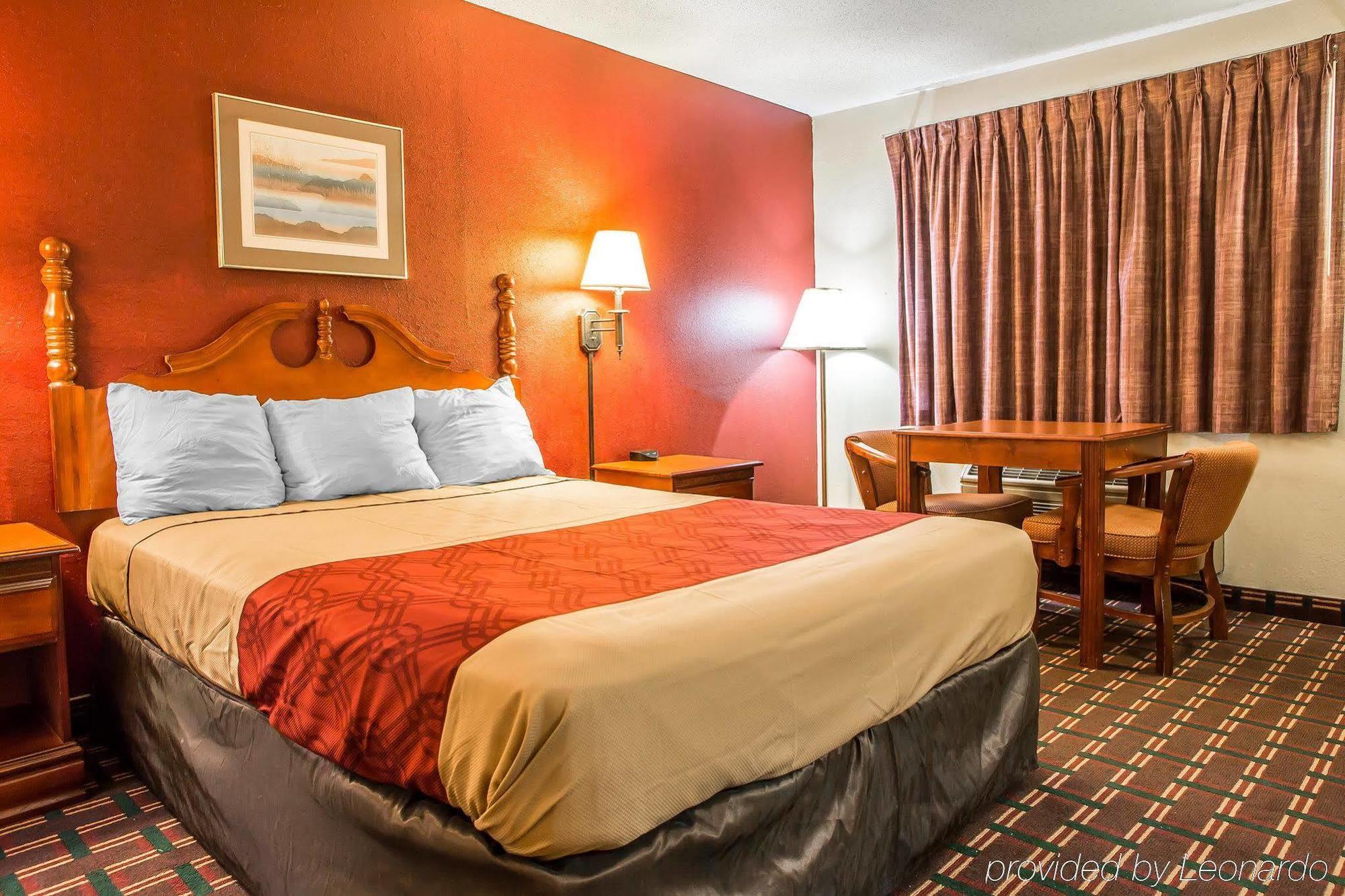 Rodeway Inn Montpelier Buitenkant foto